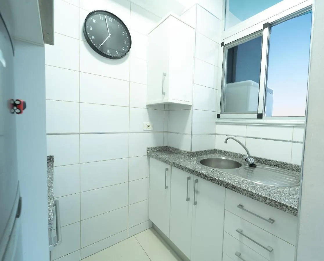 Eden Rentals Lake Port 6Th Beach Avenue Πουέρτο Ντε Λα Κρουζ 0*,